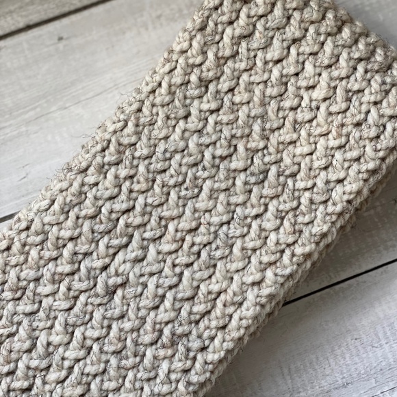 Chunky Cream Wheat Knitted Wool Scarf Long - Picture 3 of 8